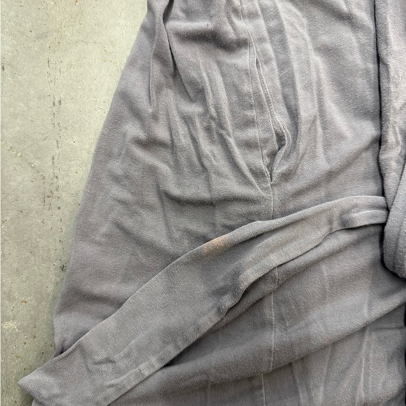 SKIMS Robe Size M | Gray Long Sleeve Lounge Robe | Belted | As Is - Picture 3 of 3